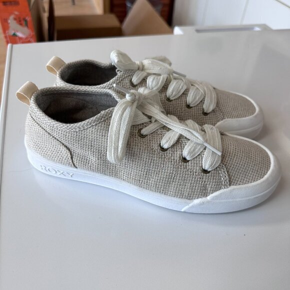 Cute Roxy Sneakers 8.5 Cream Color - Picture 8 of 8